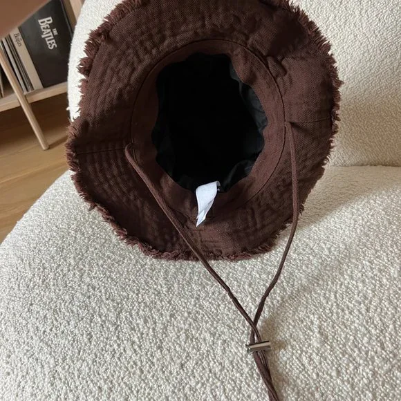 Jacquemus Brown Le Raphia 'Le Bob Artichaut' Beach Hat - Picture 3 of 4